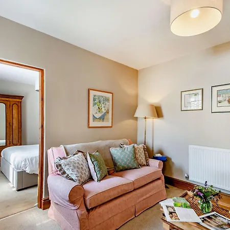 1 Bed In Easingwold 84002 Semesterbostad Crayke