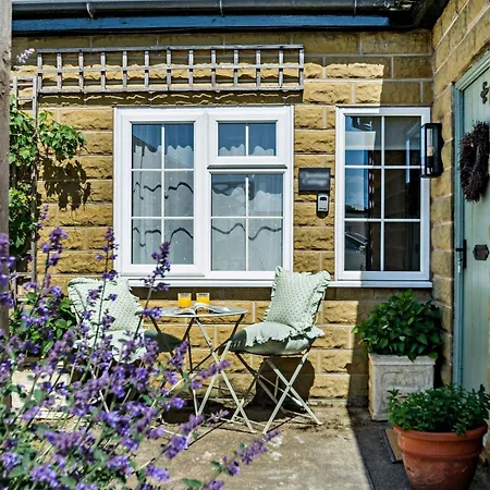 1 Bed In Easingwold 84002 Crayke