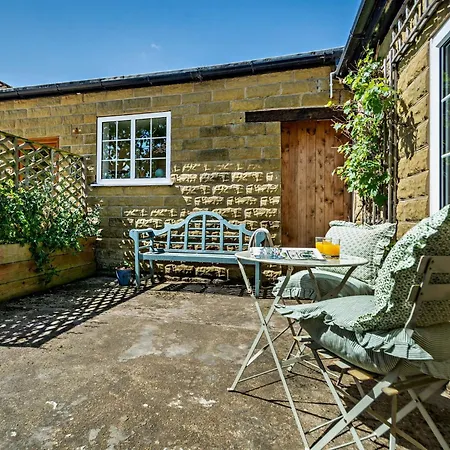 1 Bed In Easingwold 84002 * Crayke